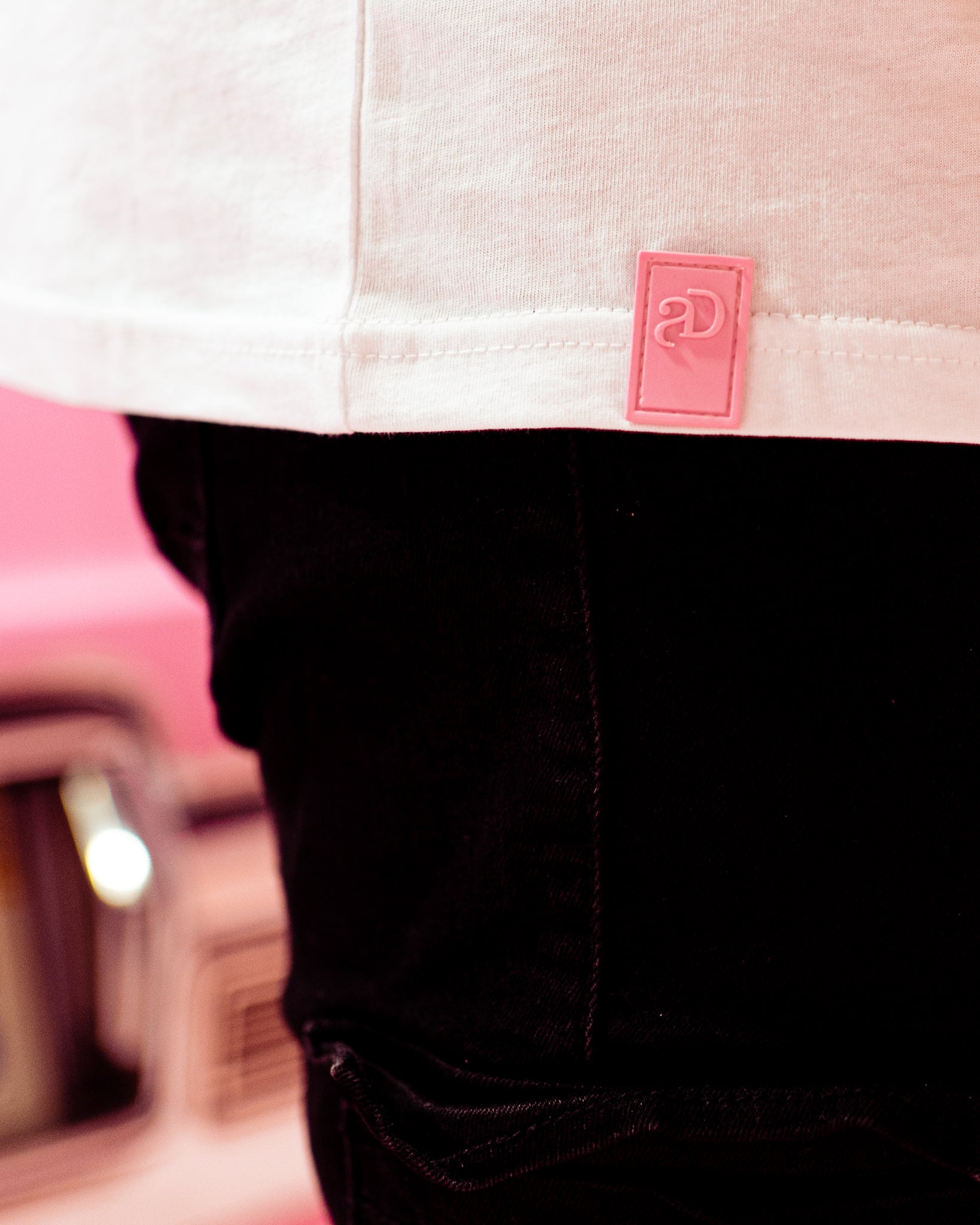 lowpop muaz white- tee